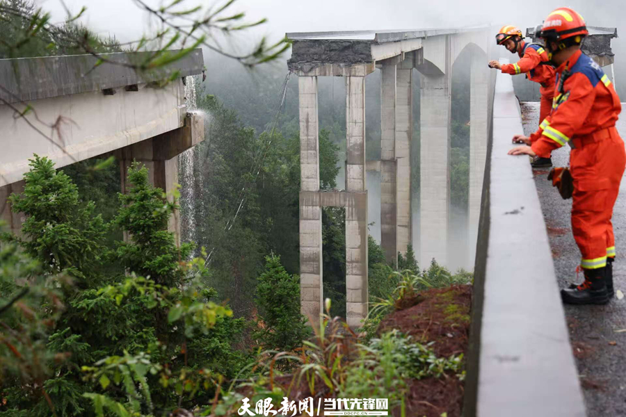 贵州：猴子河特大桥附近居民均安全转移