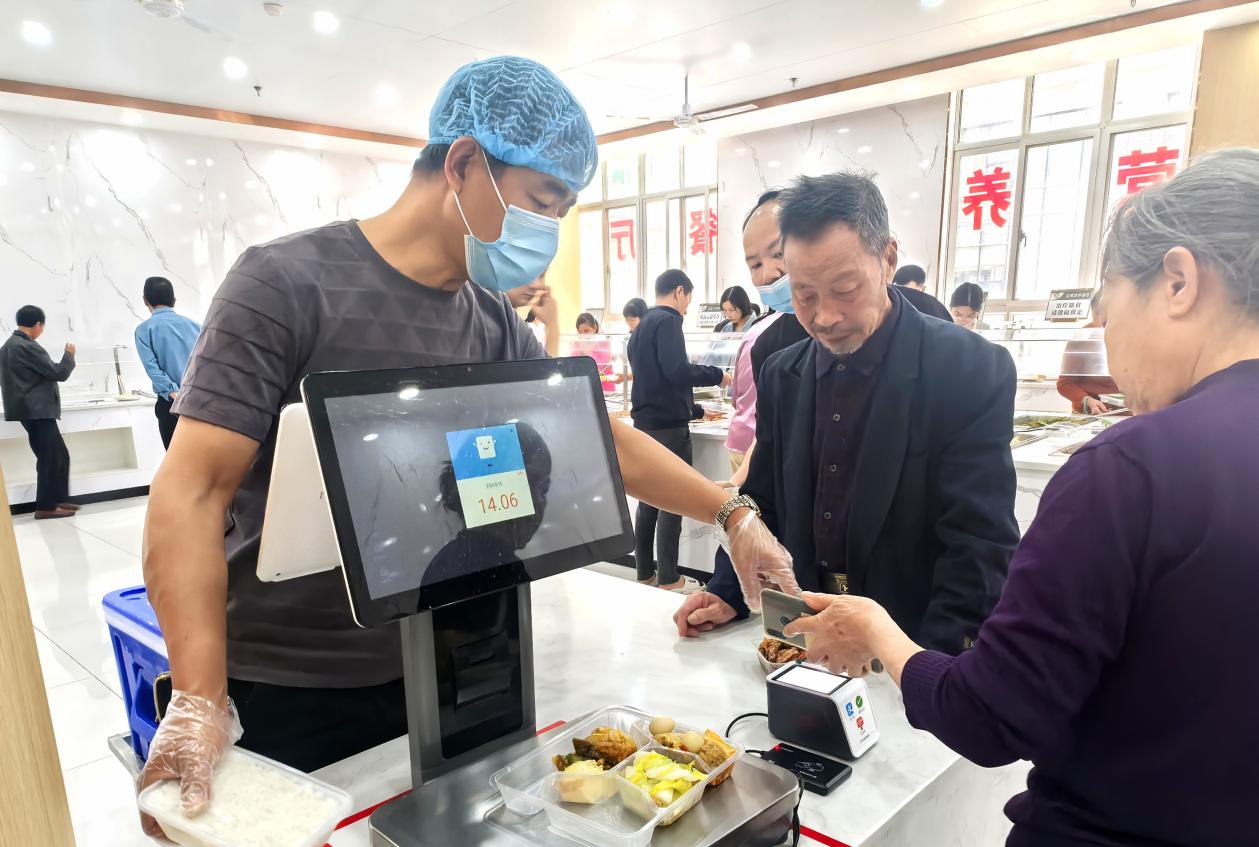 码上清风:建行江西省分行“智慧食堂”助力地方政府廉洁治理