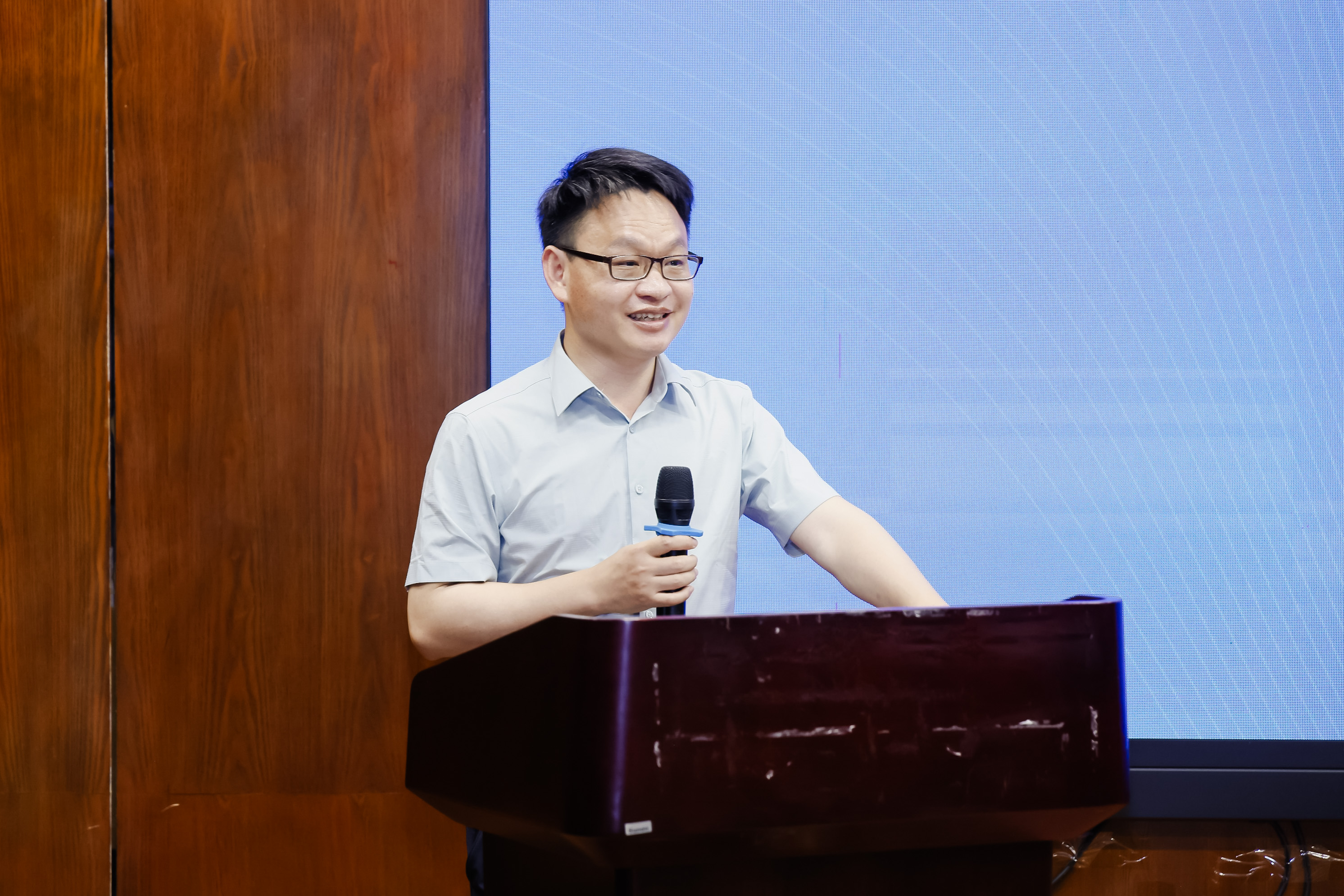 六经与古今世界:第十二届全国古典学年会综述