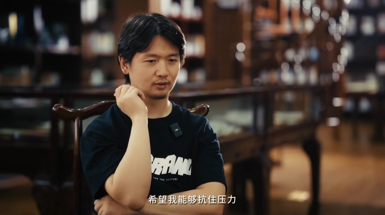 就文本本身,刘楚昕的《泥潭》怎么样?