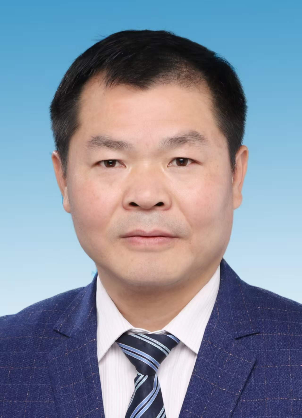 国家统计局新任总统计师、总经济师、总工程师亮相