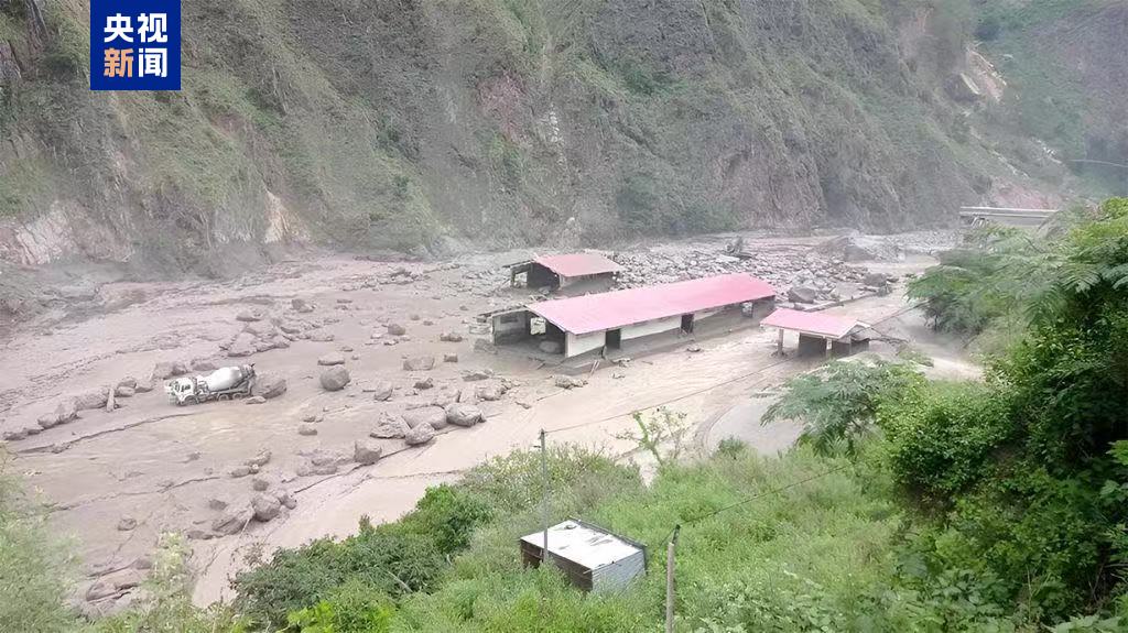 尼泊尔边境地区山洪已造成9人死亡
