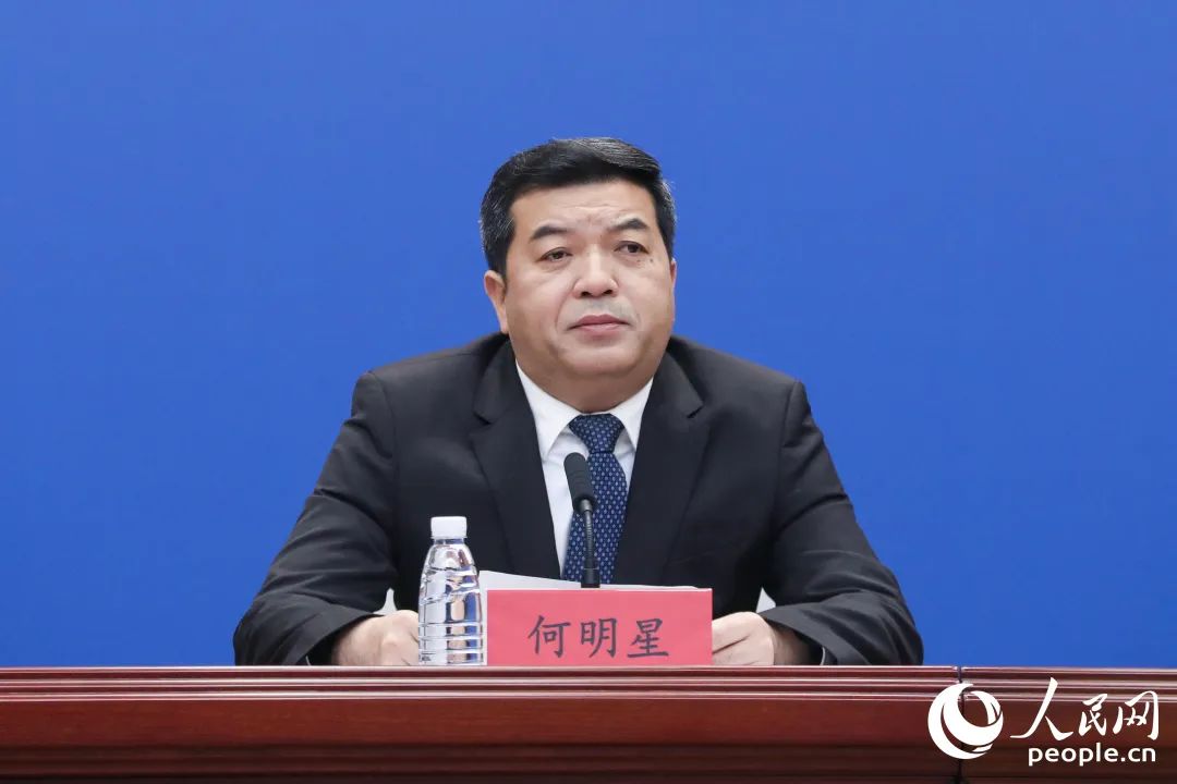 糖心vlogapp下载官网:糖心旗袍茶艺老师nana的背景-南平新任一位市委常委