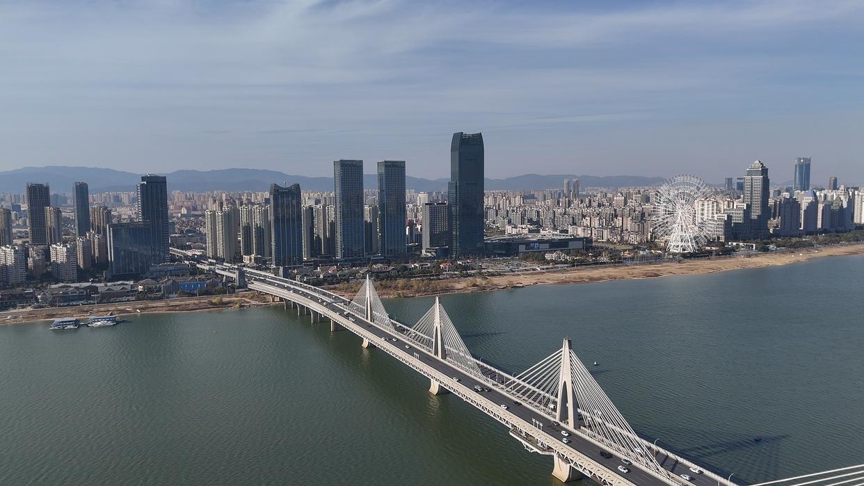 南昌，正青春：打开网红城市的另一面