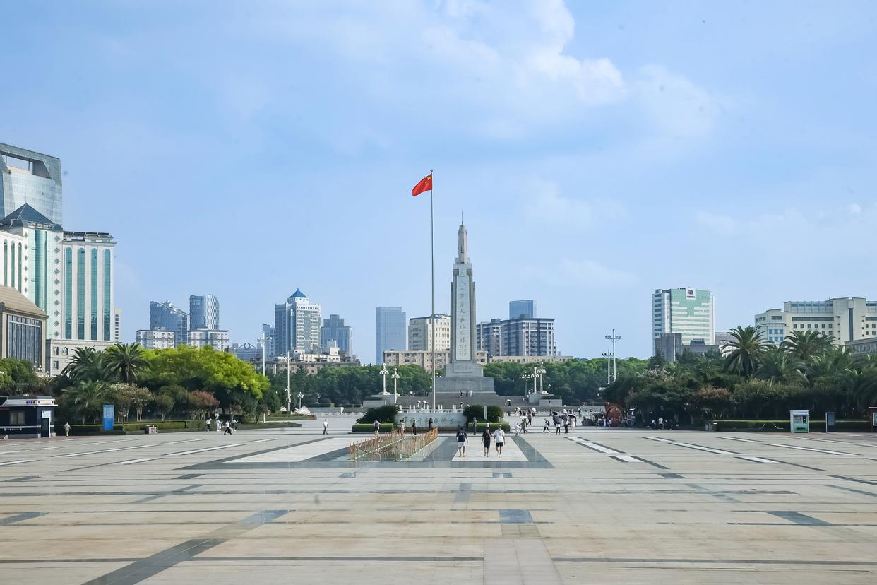 南昌,正青春:打开网红城市的另一面