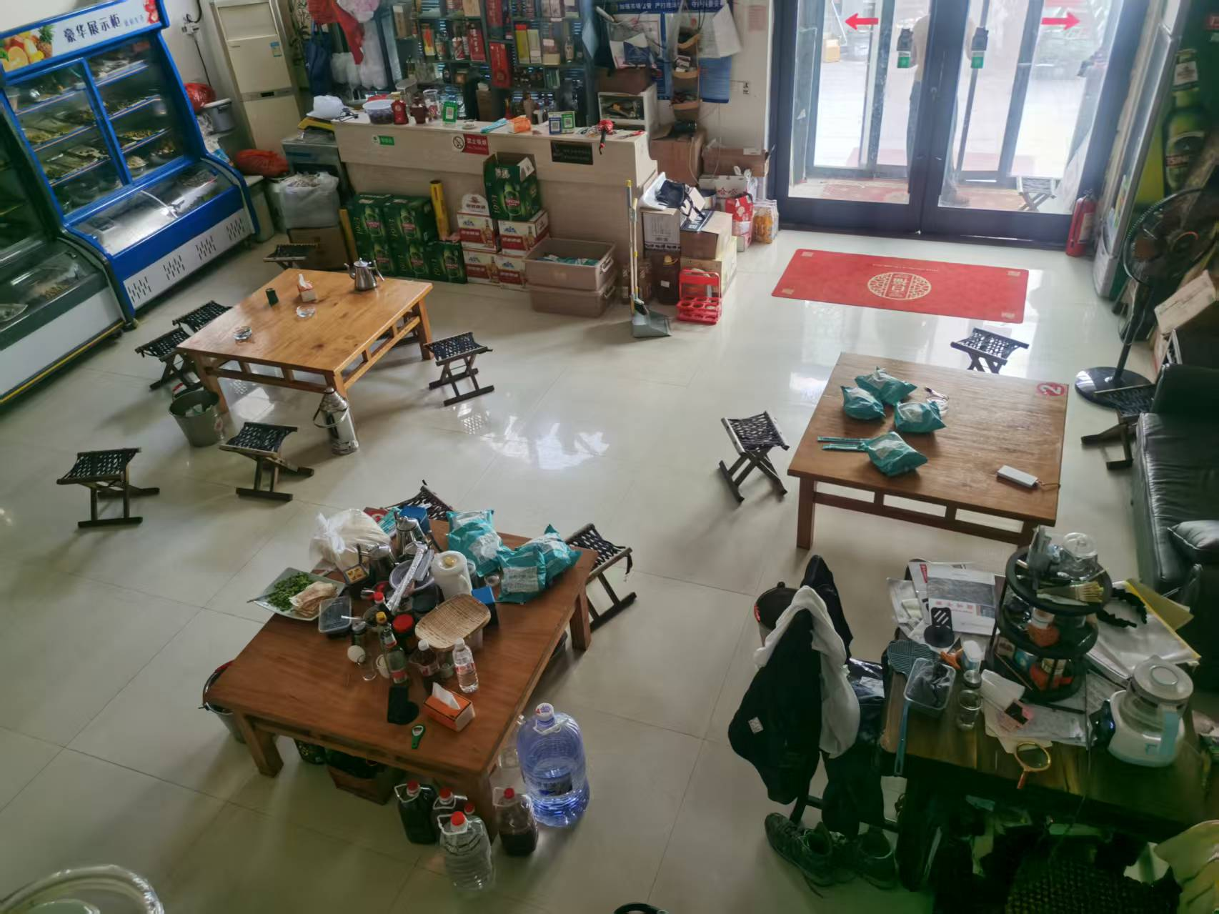 临沂一小饭店老板随手拍视频成“违法广告”,45万元“天价处罚”引争议