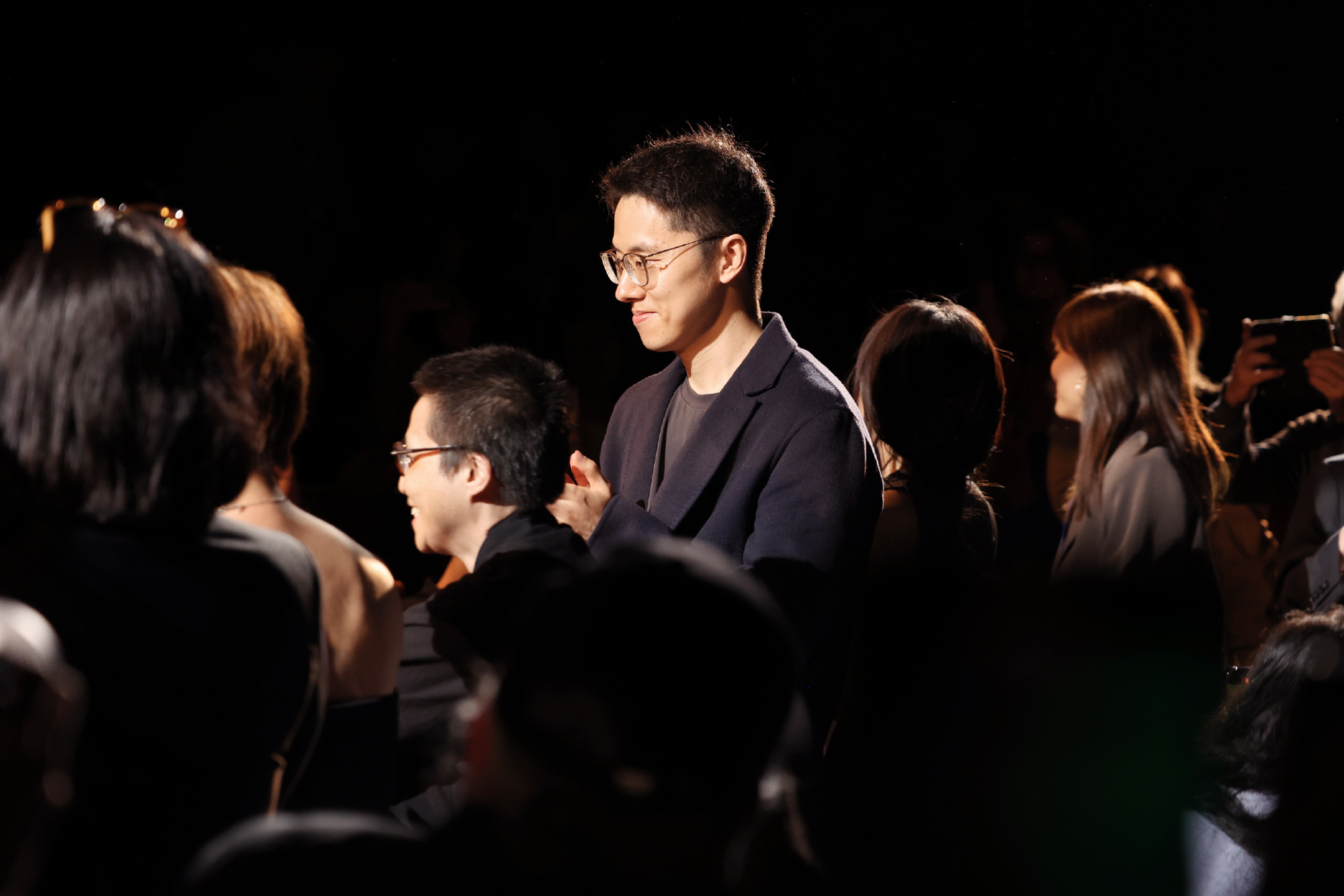 专访|从硅谷码农到戛纳导演,他拍出花滑冰面下的裂痕 第2张 专访|从硅谷码农到戛纳导演,他拍出花滑冰面下的裂痕 第2张
