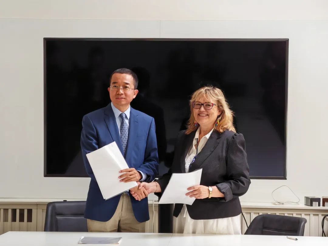 中国和匈牙利顺利完成引渡条约谈判