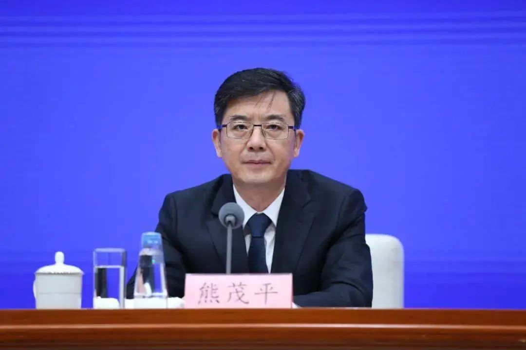 快手短视频:趣悠悠-辽宁省委常委、大连市委书记熊茂平已任辽宁省委副书记