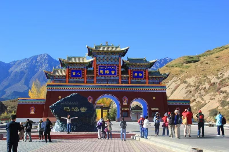 甘肃马蹄寺收300元/人“天价过路费”?肃南文旅:属实,已下发整改函
