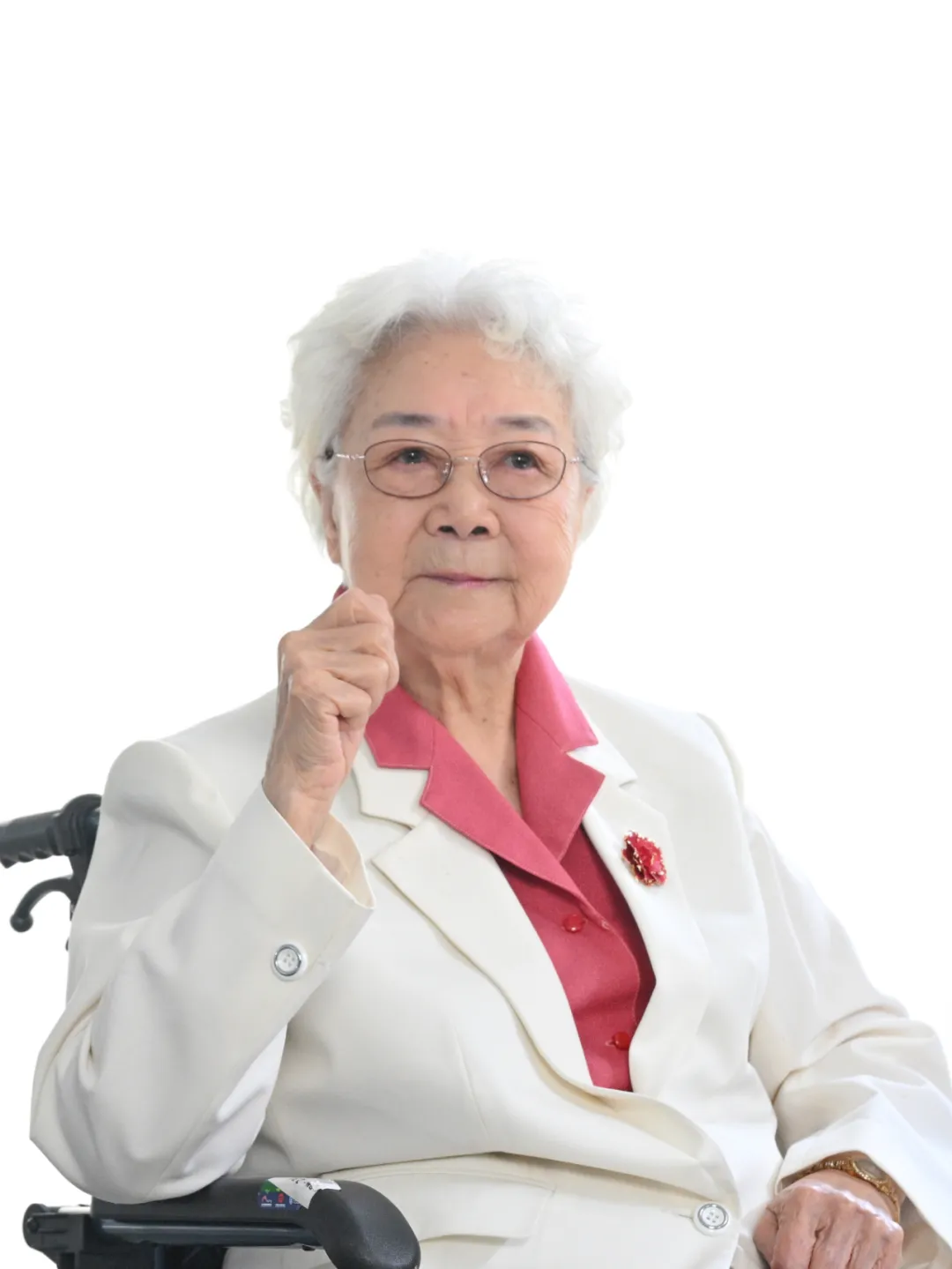 视频丨96岁人民艺术家田华朗诵诗歌,向青年朋友送祝福