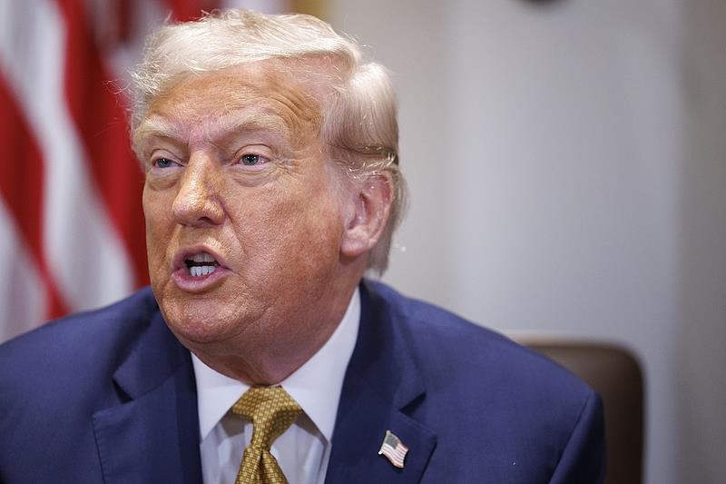 特朗普称美国与墨西哥的关税协议将延长90天