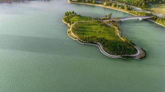 抢占黄浦江黄金三角新时代主场，在东方硅谷收藏美好人生