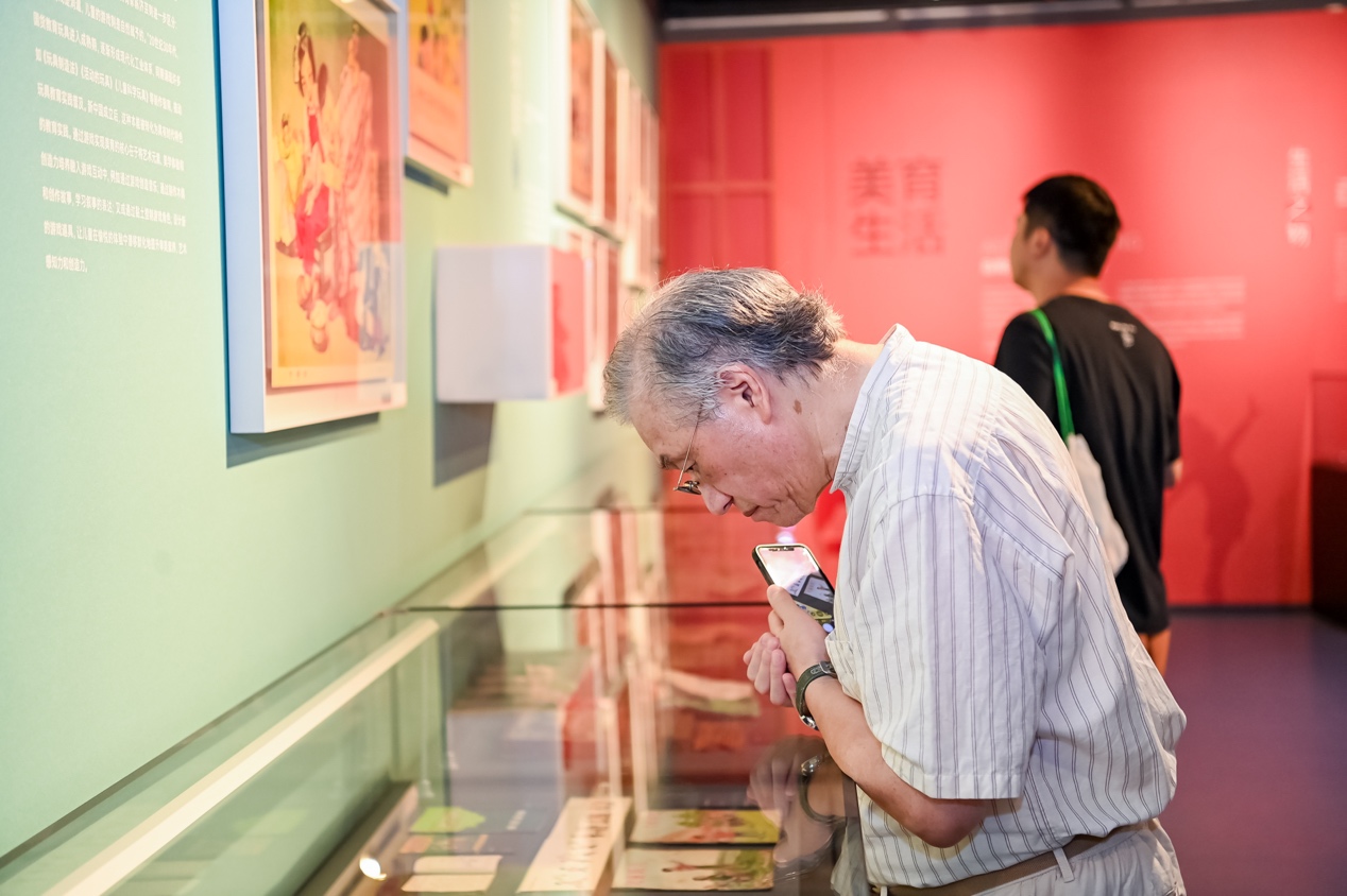 童年最心爱的那个玩具,你或许能在“儿童良友”展里找到