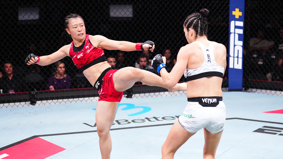 格斗女中医石铭惜败，但上万名观众现场“熬夜”观赛，UFC和上海都是赢家