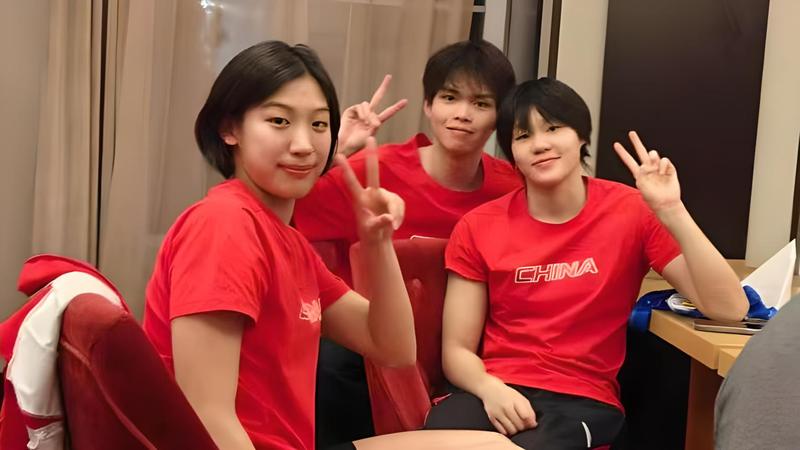 游泳世青赛中国泳军创历史,“星力量”闪耀奥托佩尼