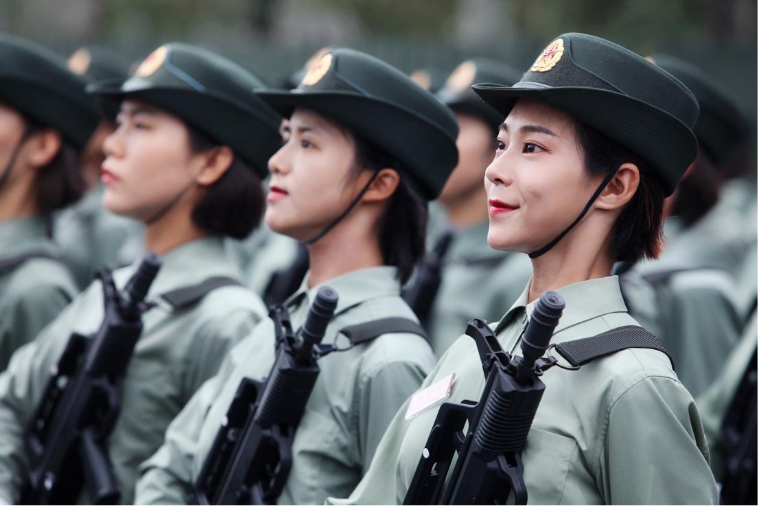 九三阅兵装备方队中唯一的“女教头”,是她!