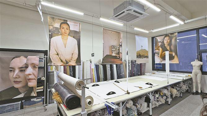 从家庭式代工坊到“厦门品牌” 拓展时尚影响力：厦门制造如何“衣”鸣惊人