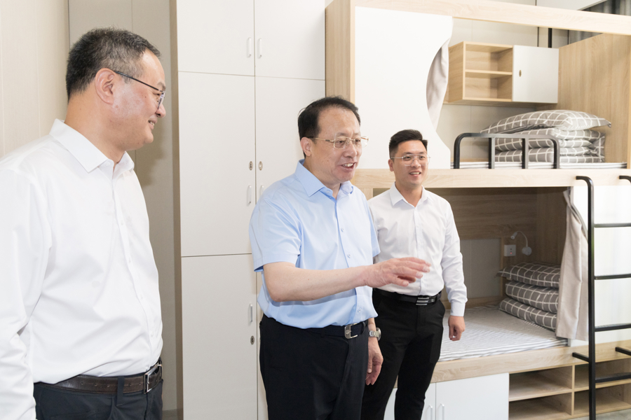 龚正市长调研为民办实事项目，让更多市民群众在家门口、于细微处感受城市温度