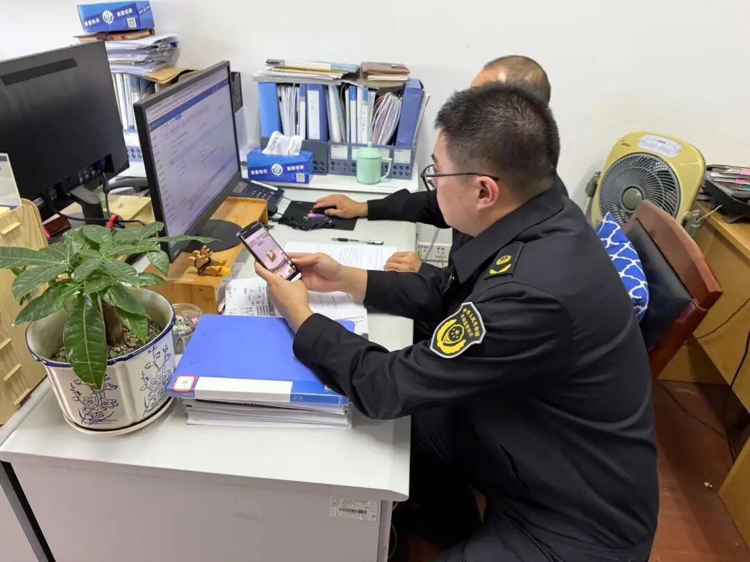 奢侈品虚假抢购、AI专家虚假宣传……一批直播电商违法违规案例公布