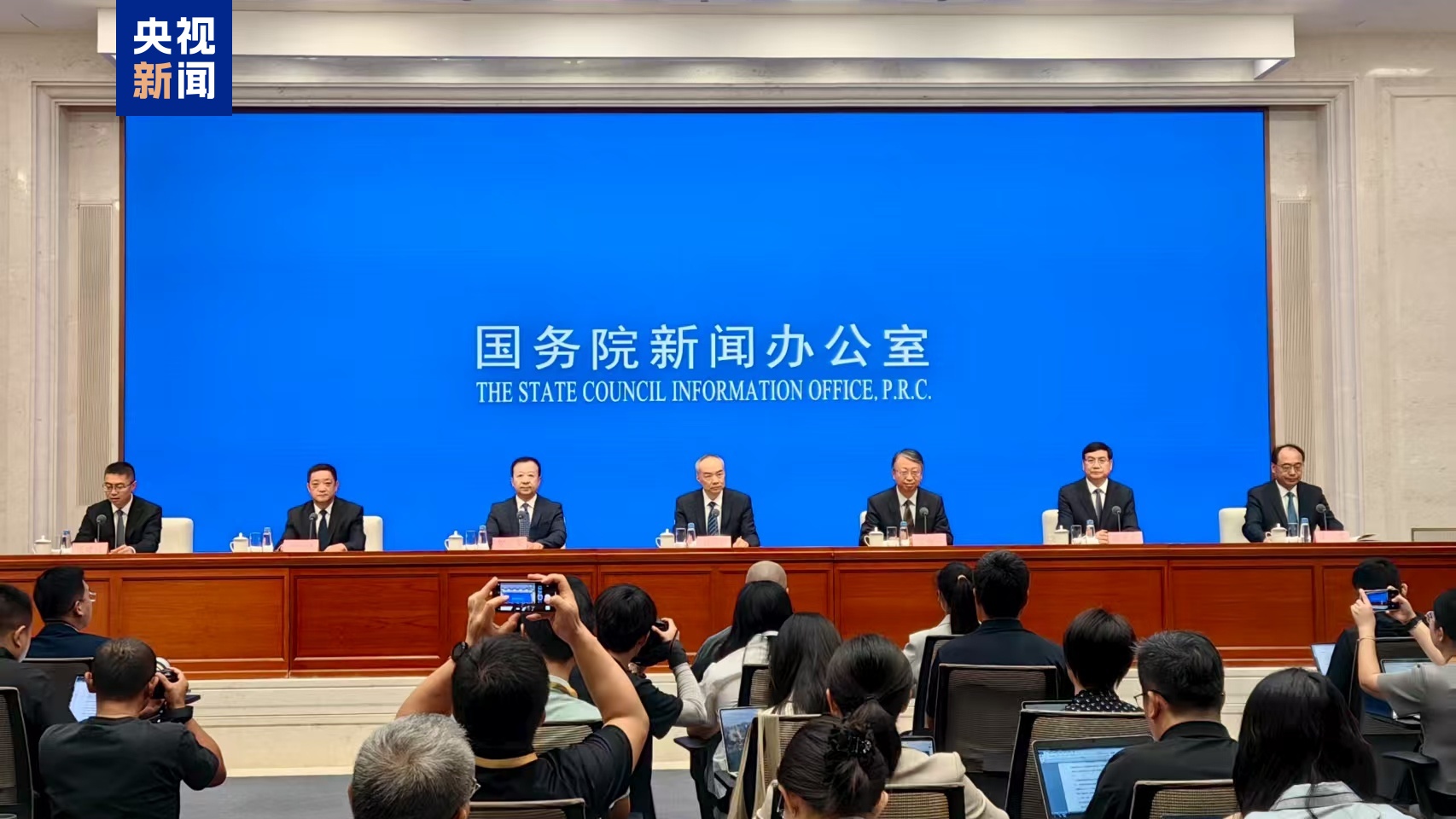 中央政法委：我国是世界公认最安全的国家之一