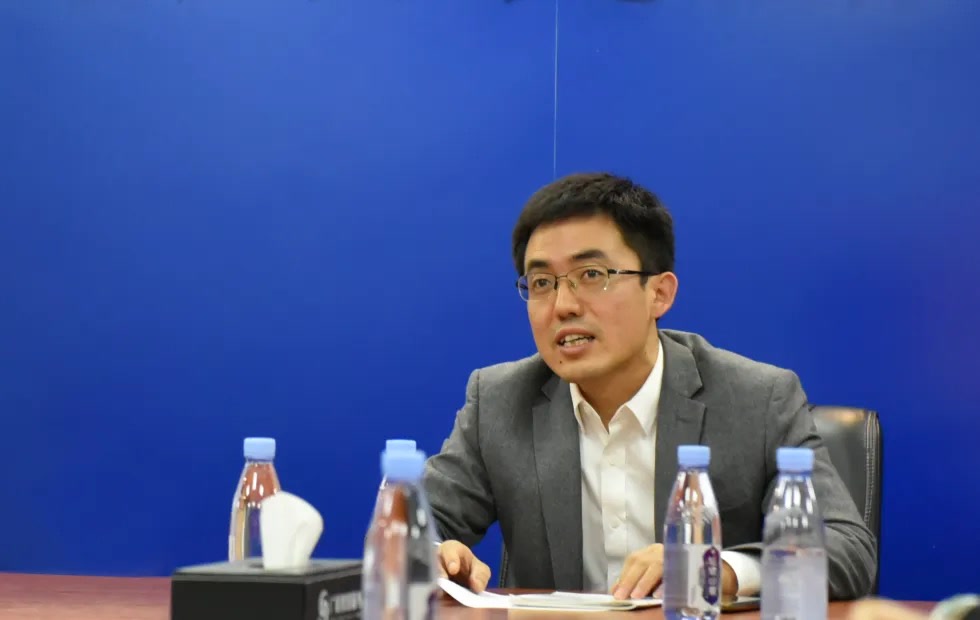 拟任副厅级领导的广西投资集团“85后”冯旭波，已赴贺州履新
