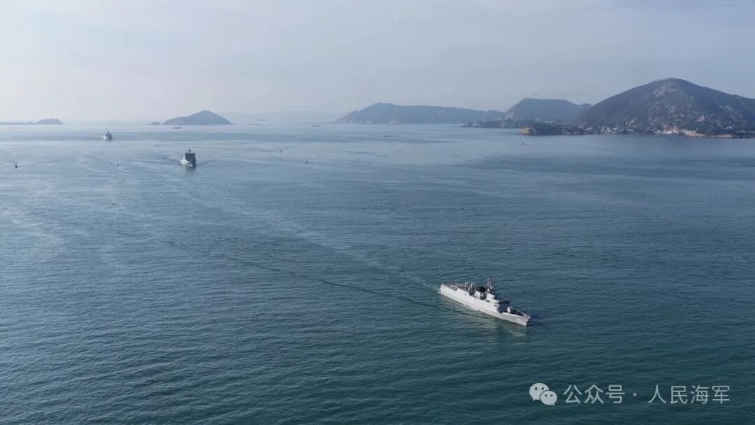 流年财星坐凶煞:在线测算紫微斗数www.jixiangqiming.vip：-海军83舰编队抵达香港，将组织舰艇开放活动