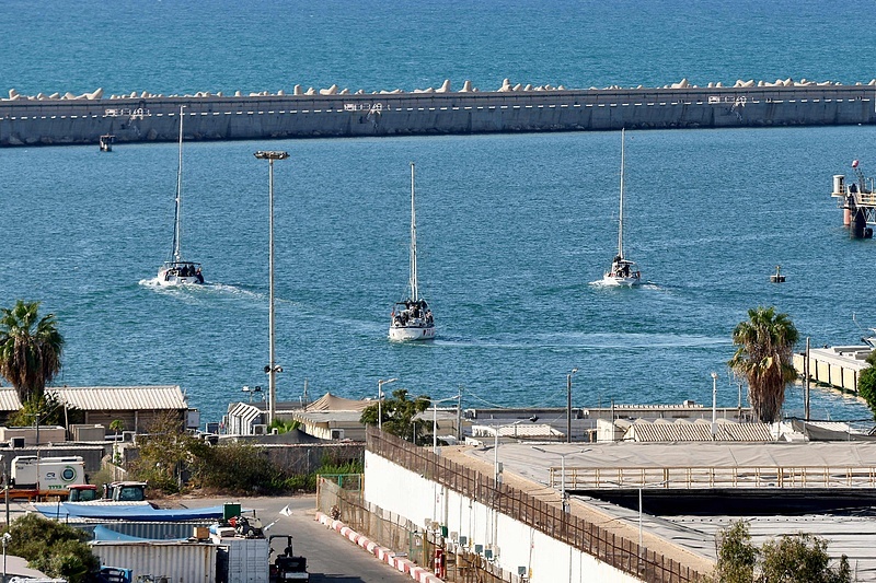 以色列警方：被扣押的加沙援助船队志愿者将被驱逐出境