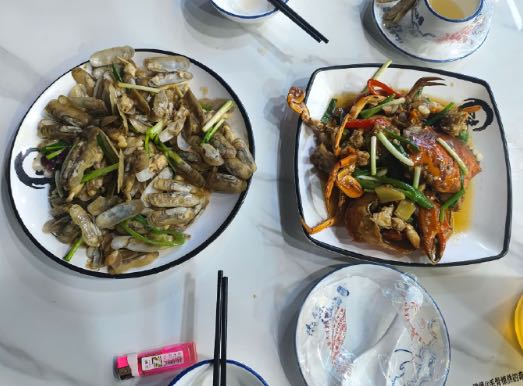 惠州“炒蛏子和螃蟹两个菜661元”引关注，市监局：已联系双方协调处理