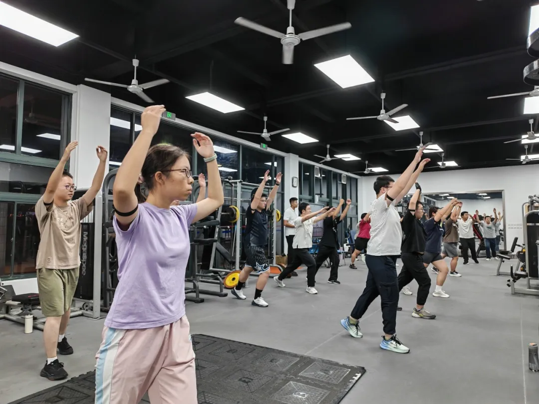 带 “雅涵” 的名字:在线测算八字www.jixiangqiming.vip：-复旦开出科学减脂课，教练把国家队训练方法带到课堂