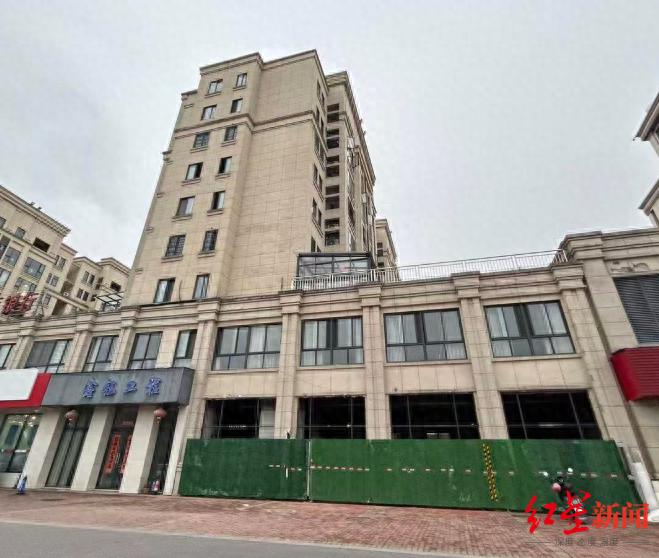 安徽霍山“业主私挖地下室”已回填，涉案者担任多家公司高管
