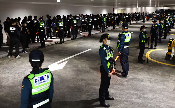 韩国将调查64名遭柬埔寨遣返网络诈骗嫌疑人