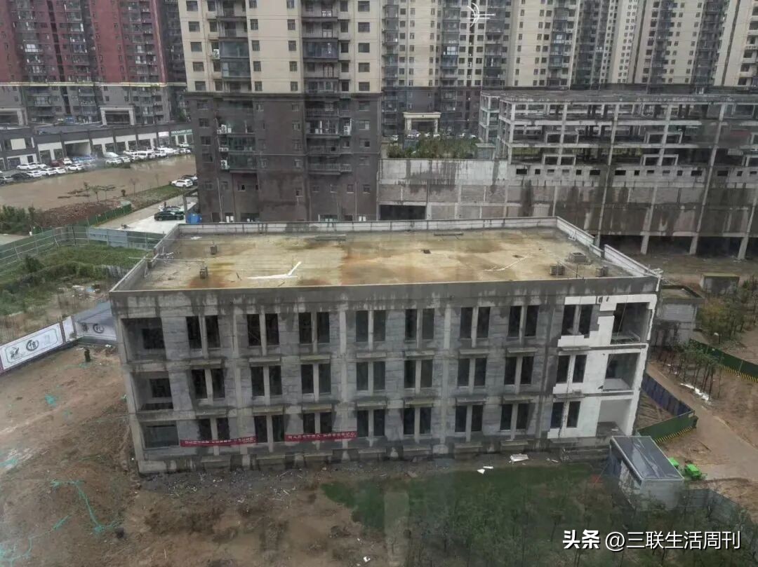 西安11岁男孩坠入通风井:事故发生后小区查出176处安全隐患