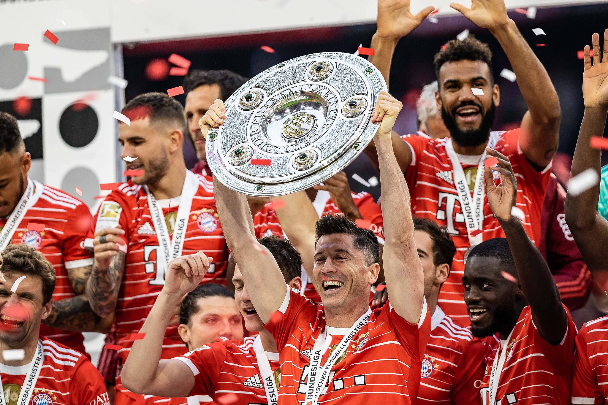 邵佳一:中国足球正在发展,如果想改变,阵痛肯定是需要的