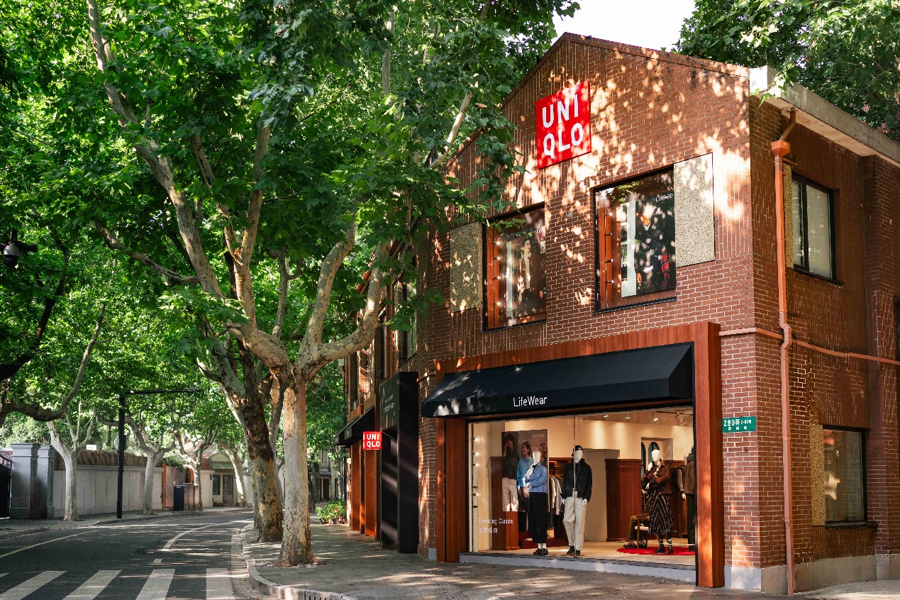 从第八届进博会,读懂优衣库在华发展的四个关键词