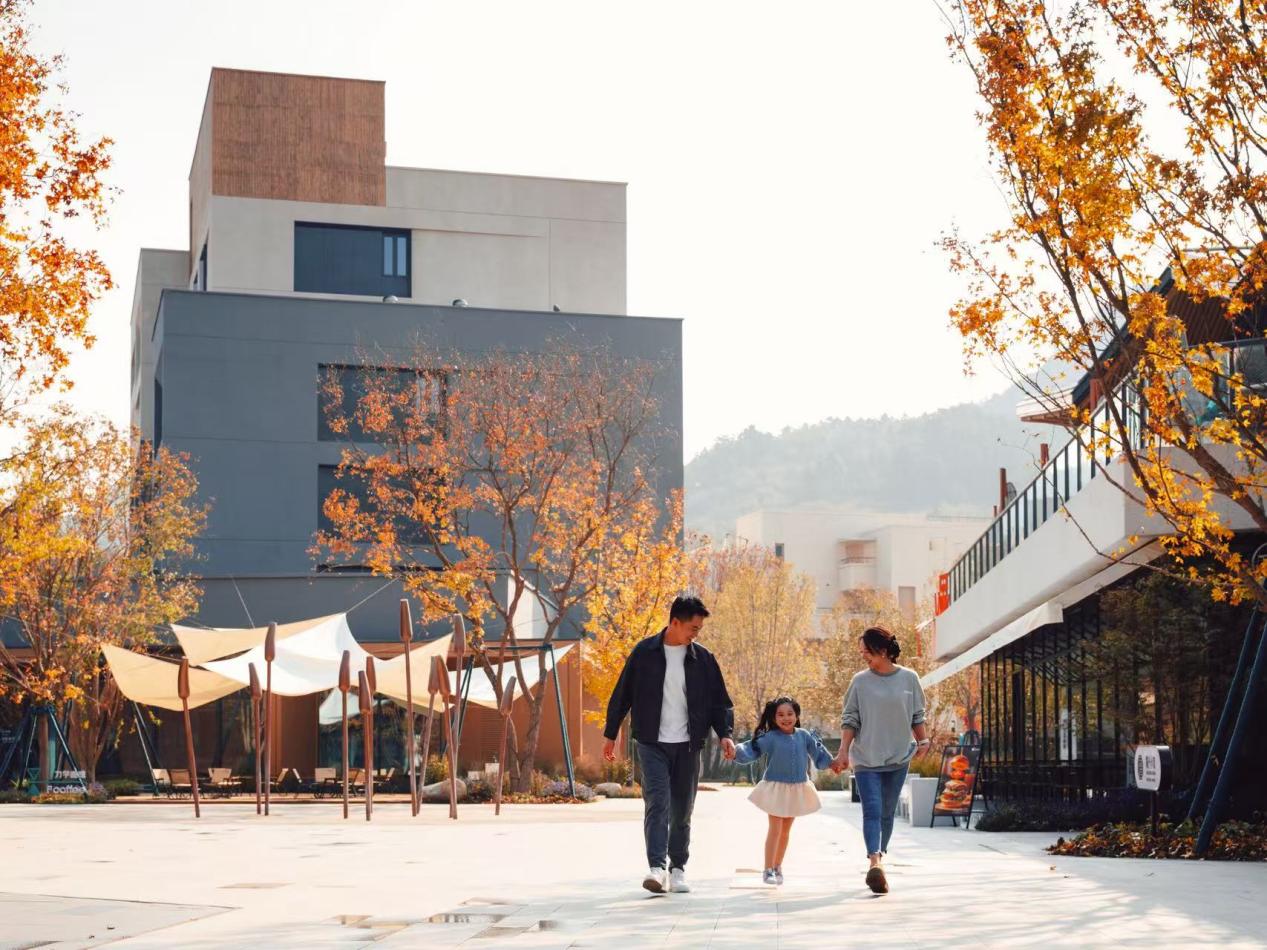 这座燕山小镇,何以成为北京人喜爱的“第二居所”?