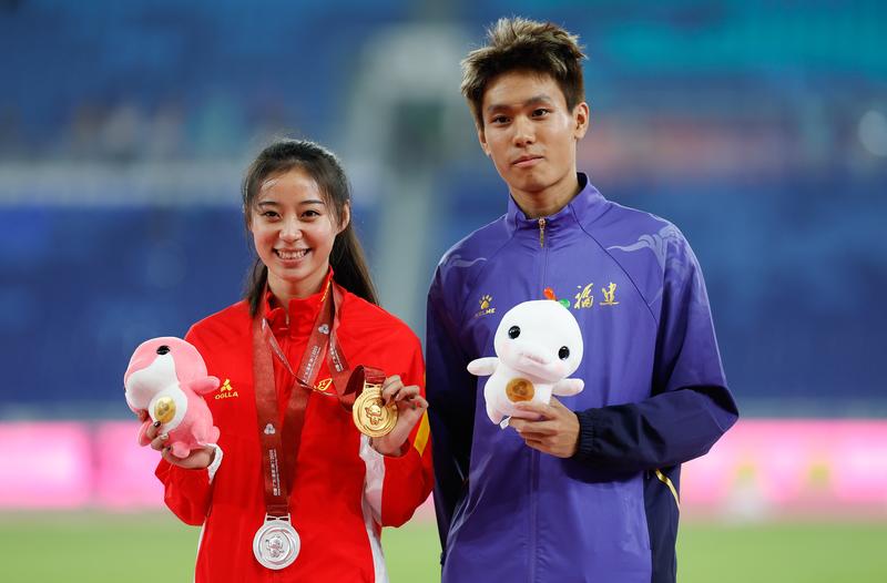 全运会 | 顶峰相见的田径情侣,体验田径的残酷与美好