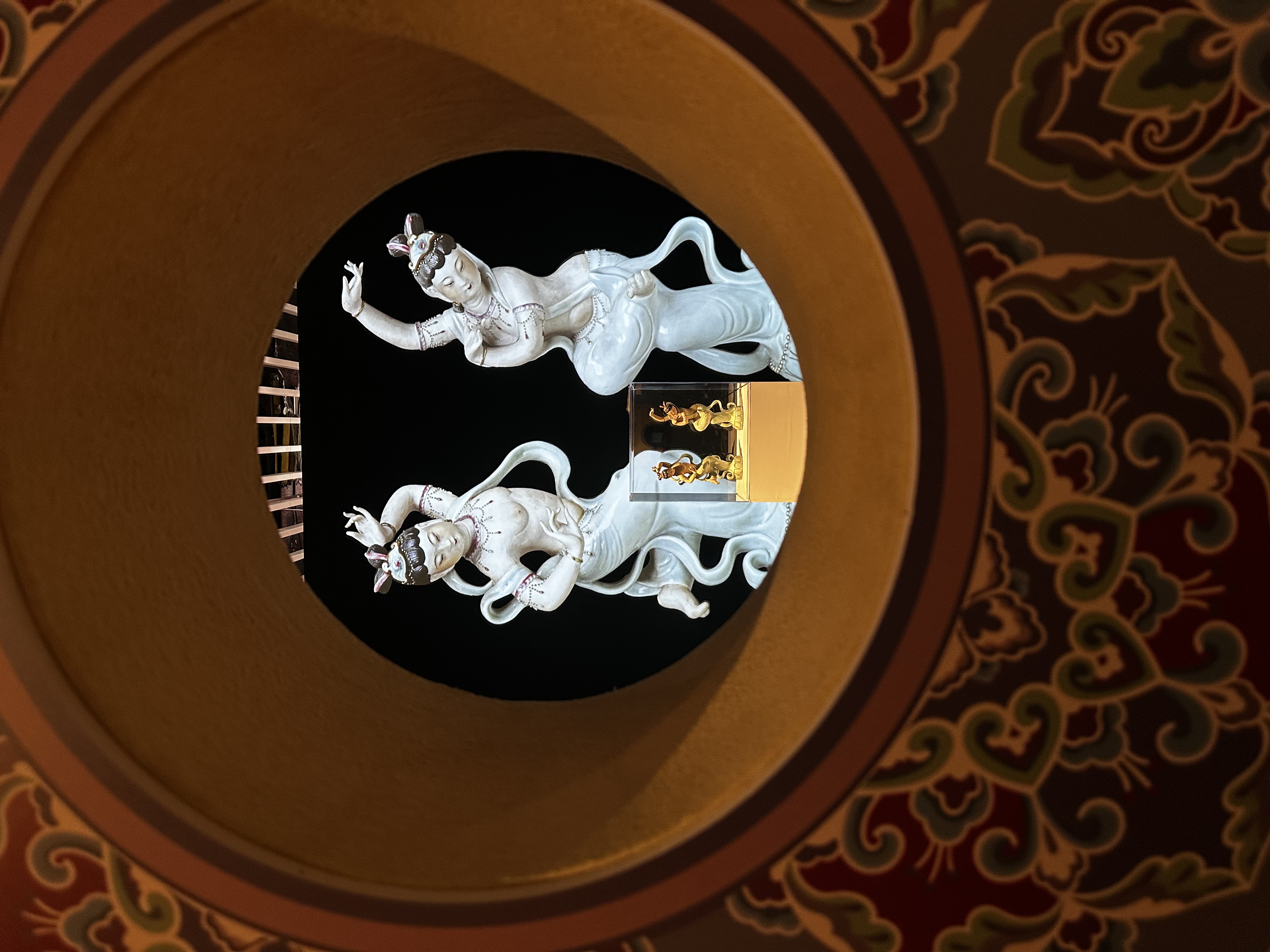 “釉色里的敦煌”特展在南昌启幕:实现历史突破,“四个首次”成为亮点-第5张图片- “釉色里的敦煌”特展在南昌启幕:实现历史突破,“四个首次”成为亮点-第5张图片-