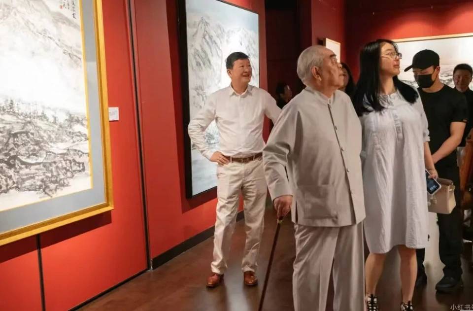 独家|范曾新添幼子并与儿女“断绝关系”的背后:家庭和艺术资产再整合