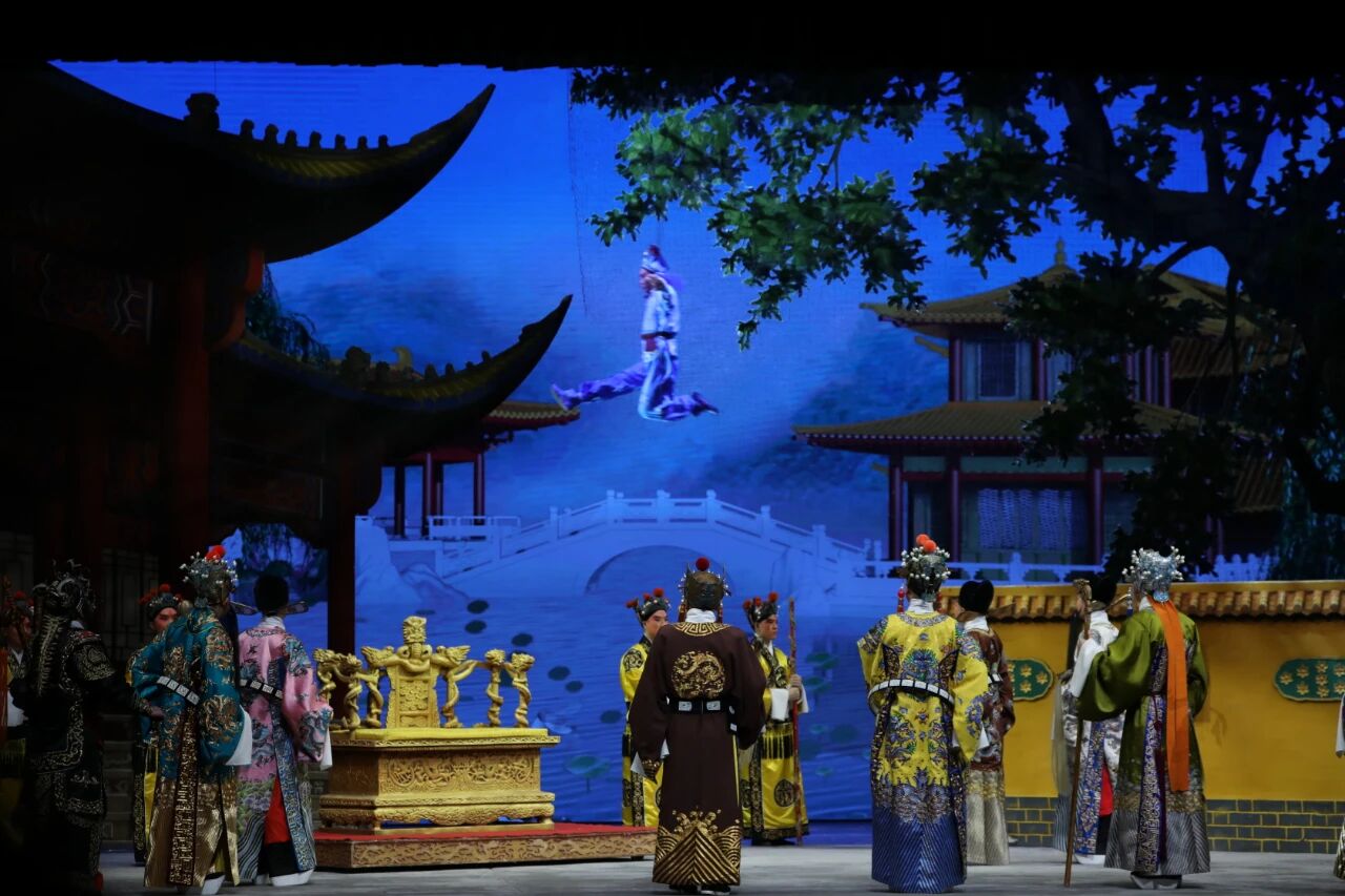 上海京剧院70周年在北京,7场大戏“叫好又叫座” 11 fcb51a38 c168 464f 936f cbf28e19dfba