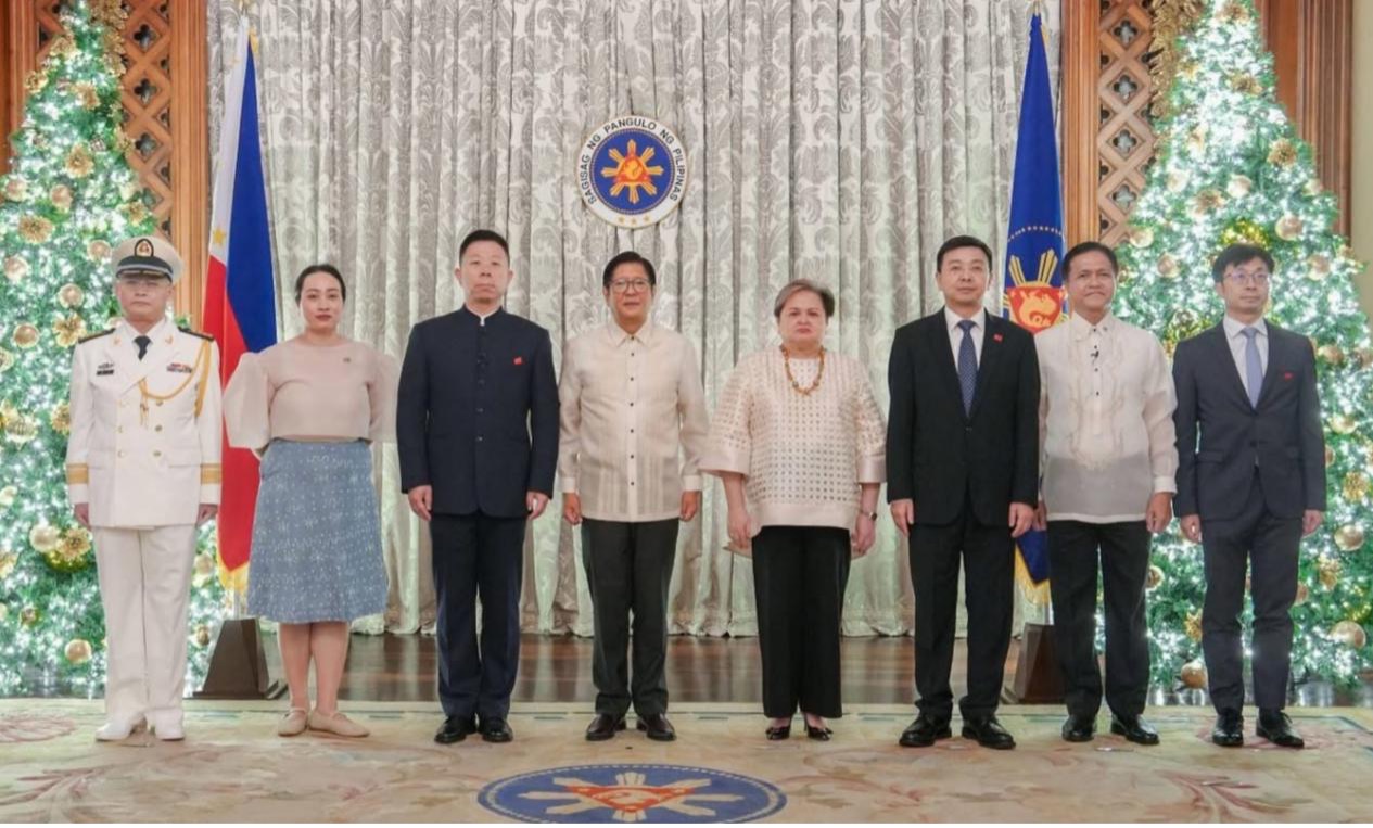 井泉大使向菲总统马科斯递交国书:期待菲方同中方相向而行