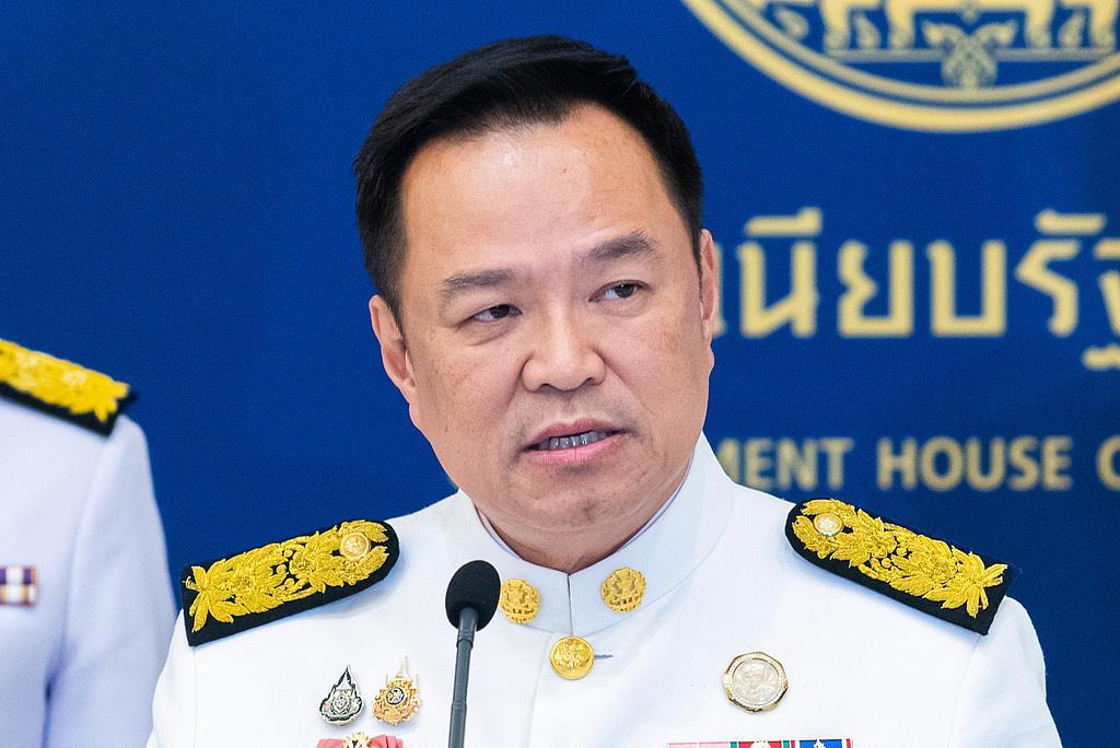 泰柬新一轮边境冲突持续一周,数十万人逃离家园