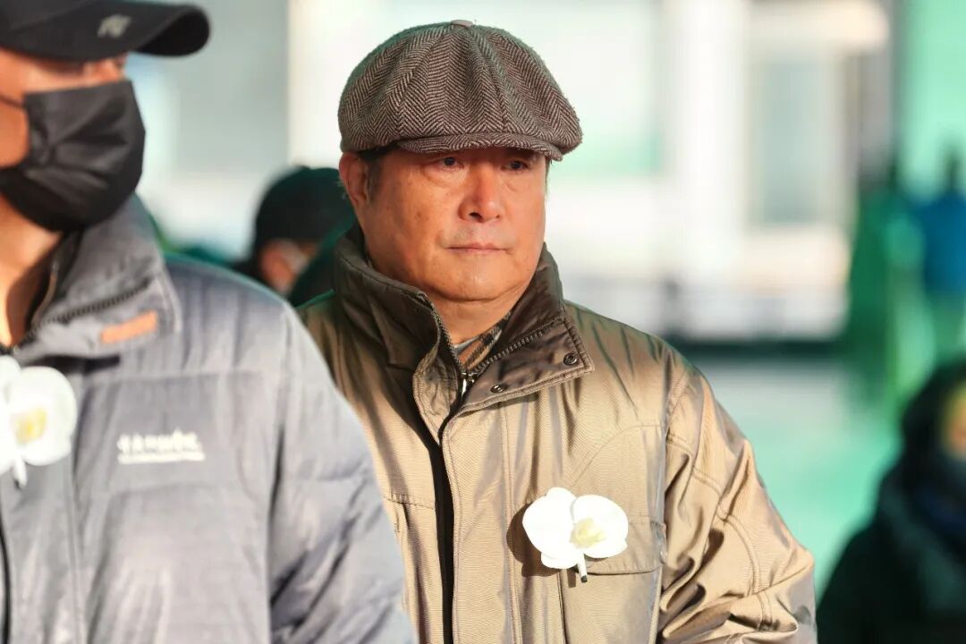 演员何晴追悼会举行,其子追思母亲:北京这场雪像是为她而下 4 75190b50 7cda 408a a47e db5210d8e794