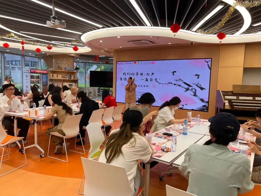 以爱之名,奏响幸福序曲:上海徐汇区各街镇七夕活动甜蜜来袭
