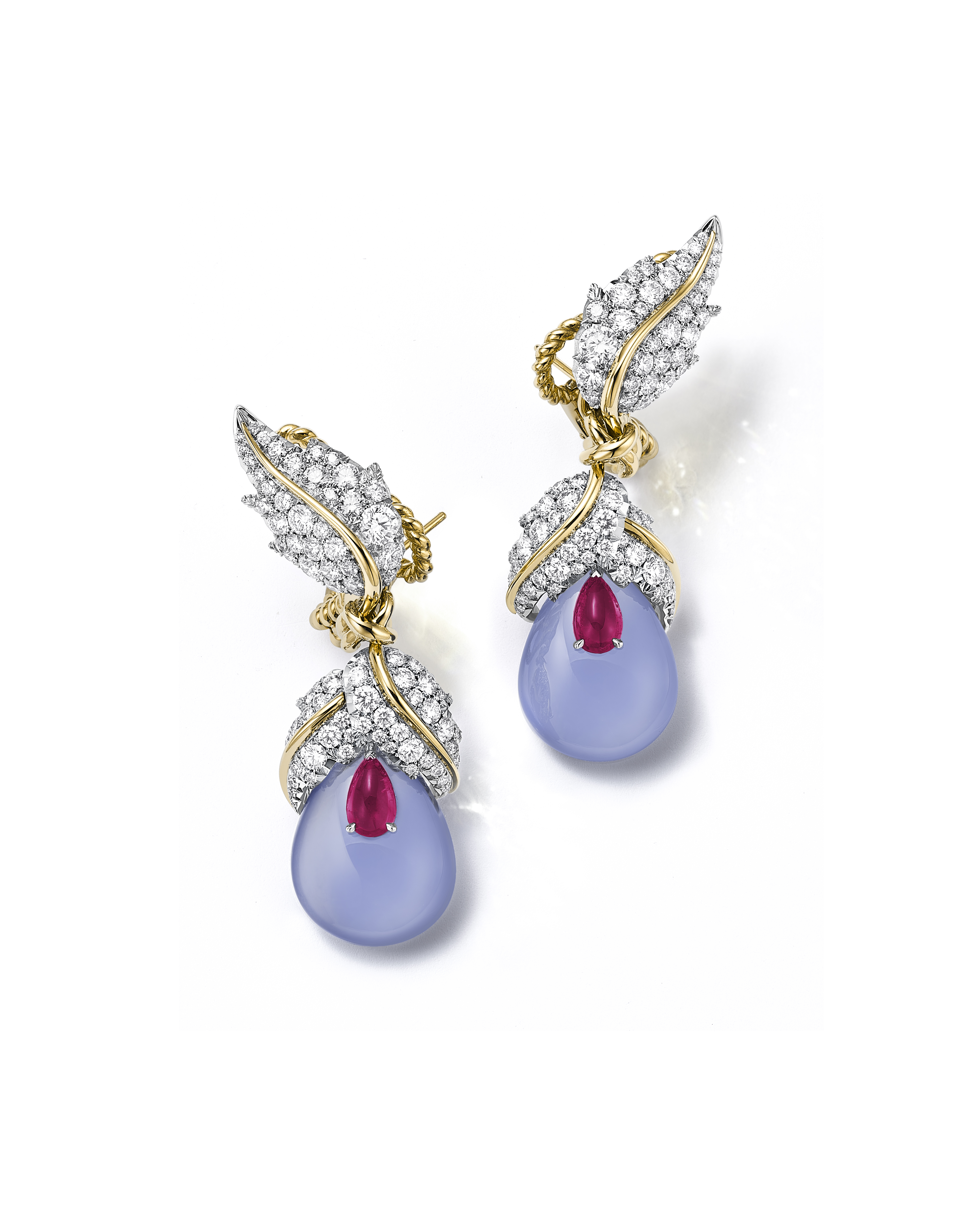 非常一周|宝珀发布Blancpain Lady B小金球腕表;蒂芙尼2026 Blue Book高级珠宝秋季新作亮相