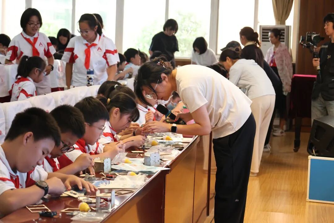 2026年云岗街道全国科普月暨全民国防教育月"开学第一课"主题活动启幕