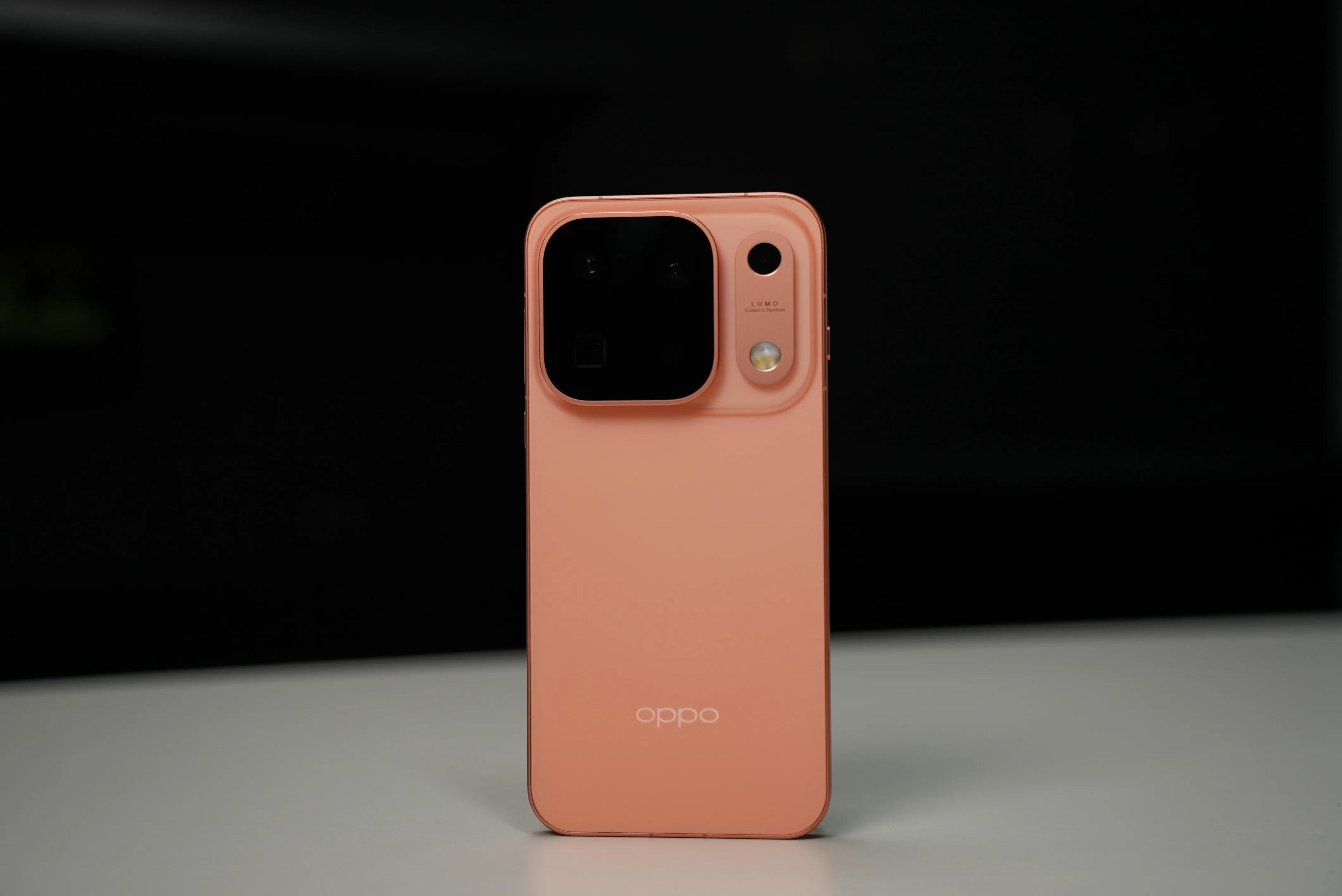 iPhone18 Pro销量大涨12%!史上最贵却卖爆,全靠安卓衬托?