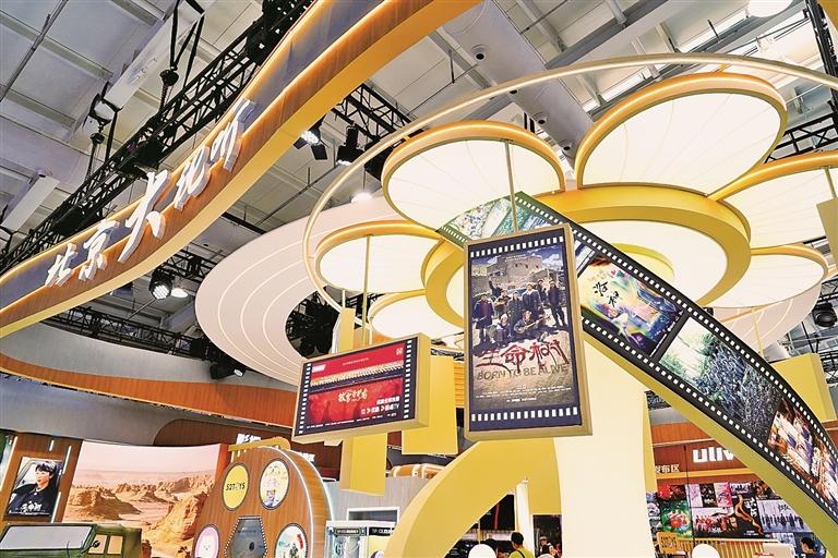 光明日报联合调研组梳理微短剧发展现状:竖屏方寸间,文化正澎湃