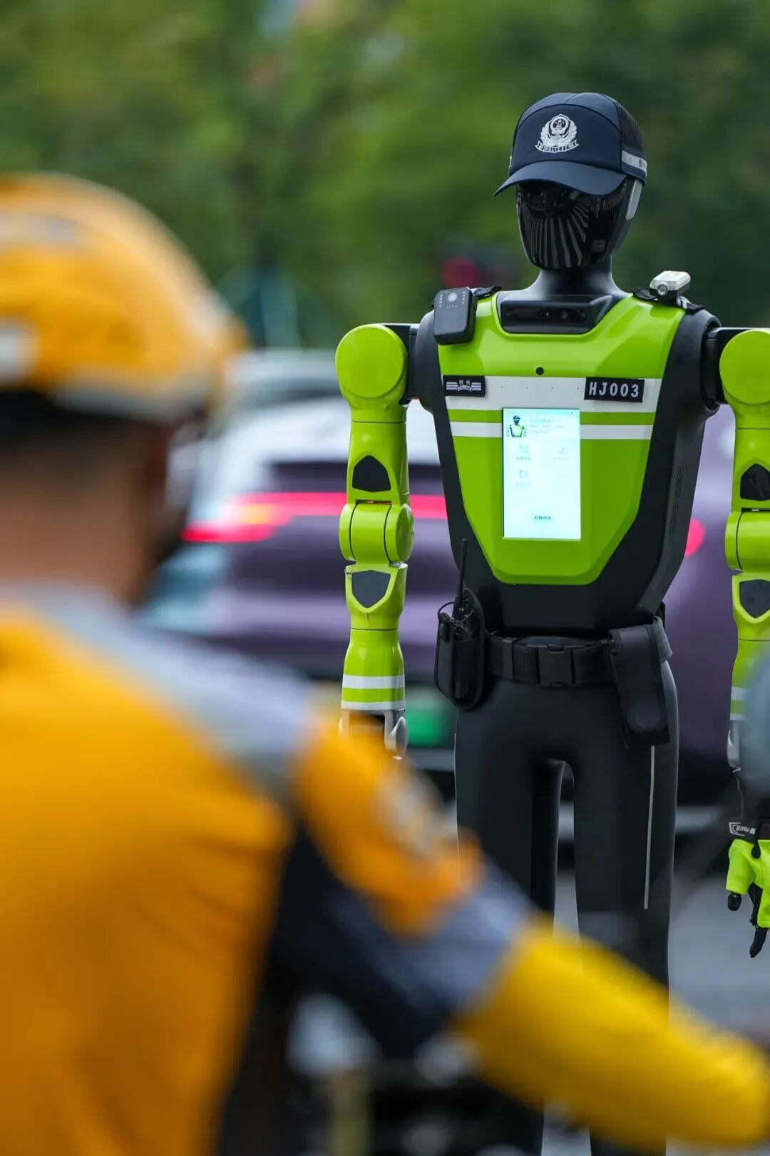 国庆长假看杭州交警新质战力的变化