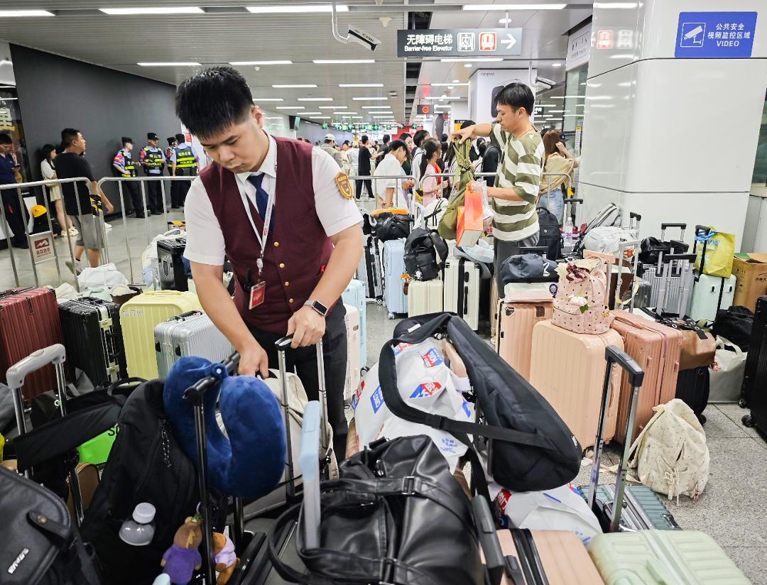 国庆假期南昌地铁客流突破千万人次,单日登顶全国强度第一